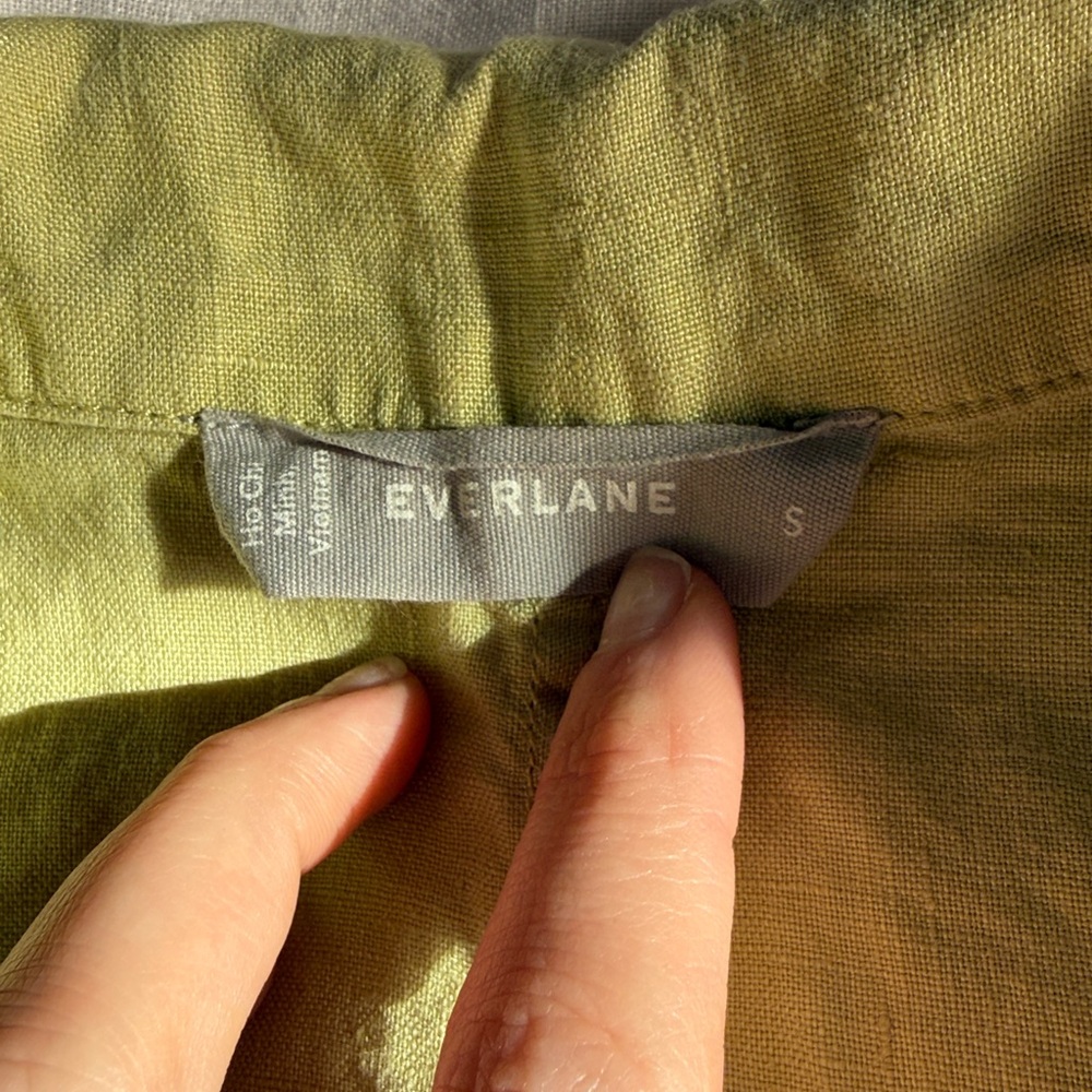 Everlane 100% linen shirt - Picture 2 of 7